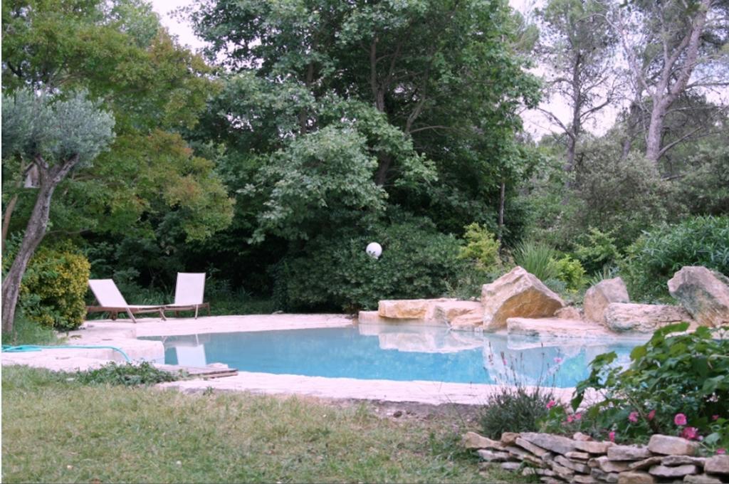 Bed and Breakfast La Bousquatiere Piolenc Exterior foto
