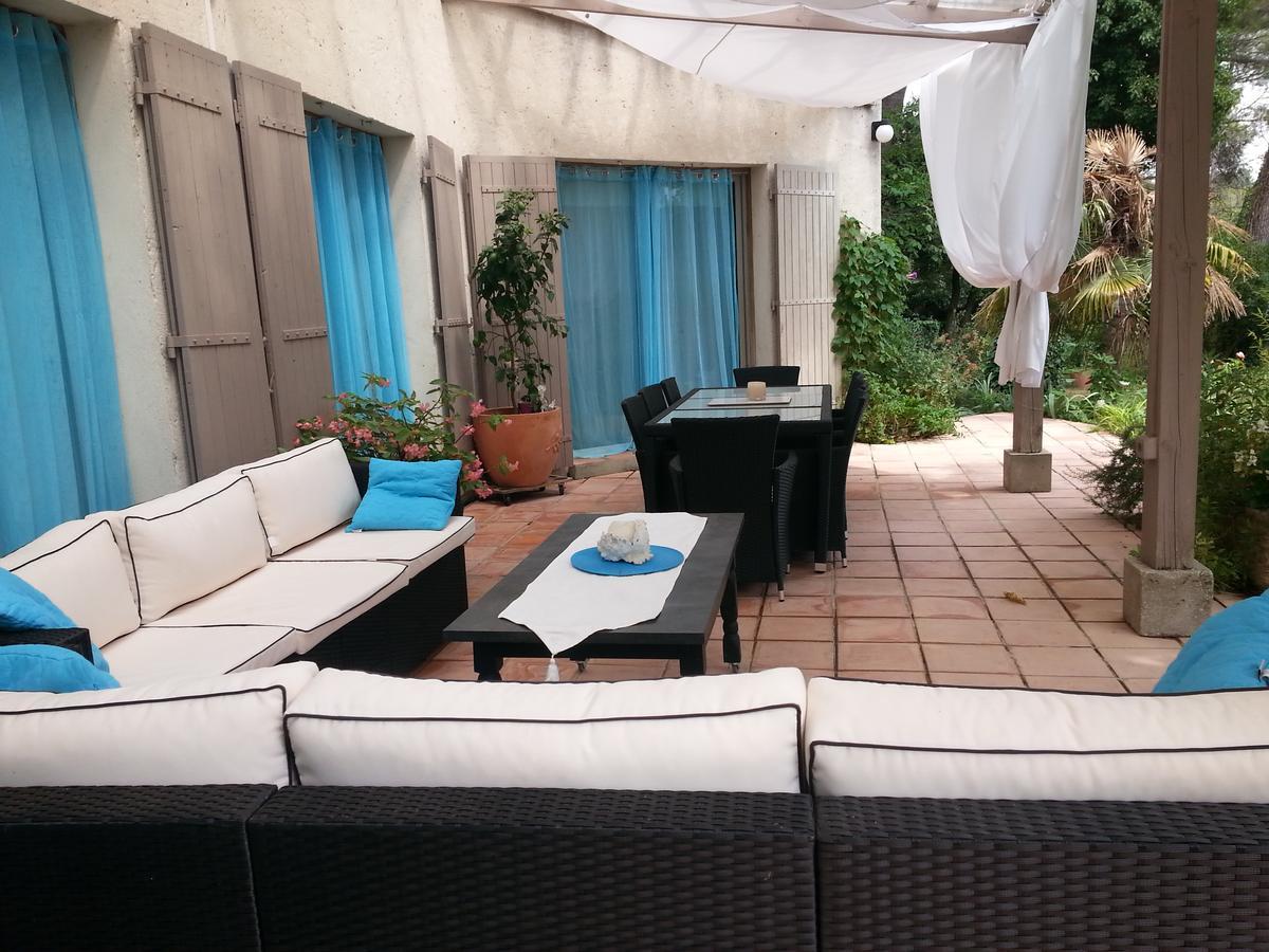 Bed and Breakfast La Bousquatiere Piolenc Exterior foto